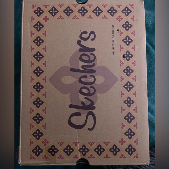 Skechers size 8.5 Burgundy easy going fall essential Suede zip up ankle boot - Picture 4 of 12